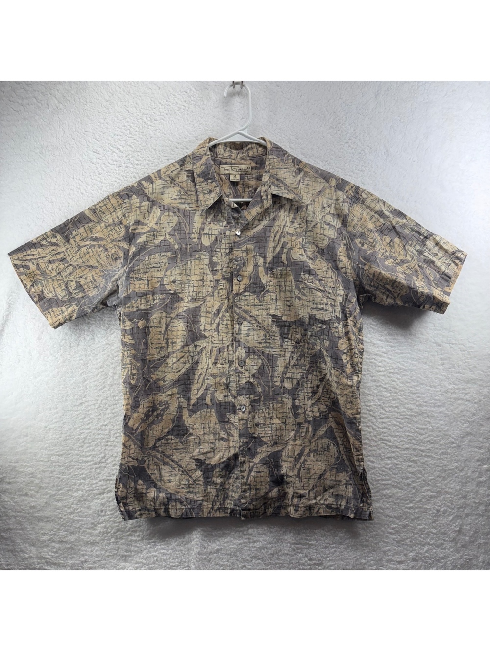 Vintage Tori Richard Hawaiian Camp Shirt 100% Cotton Lawn Med AOP Floral
